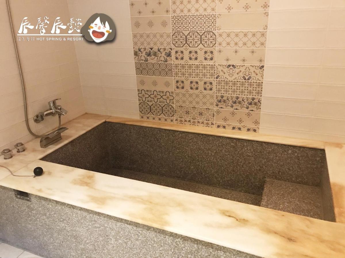 ג'יאושי 沐馨溫泉民宿 מראה חיצוני תמונה
